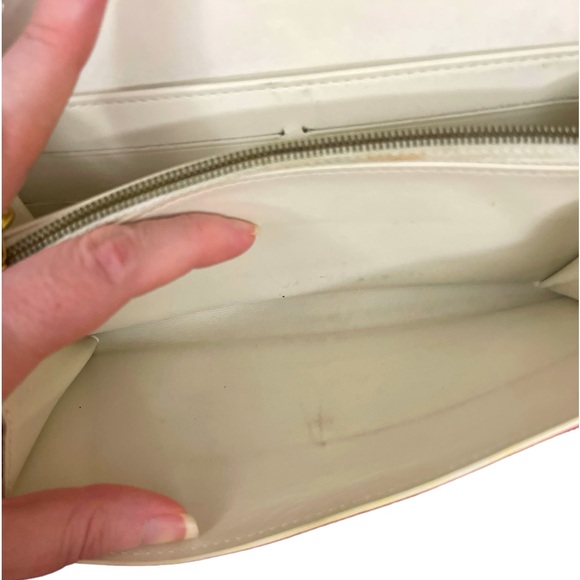 Lemon Cream Louis Vuitton Vernis Snap Wallet with Dusty and Drawer Box with Pull - Picture 12 of 16